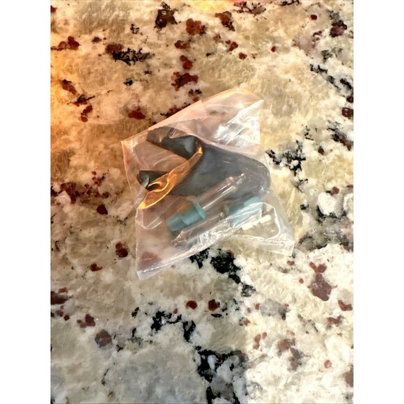 Tropical Paradise Parrot String Lights 10 Parrots 4" Each Rubber Indoor Outdoor - Picture 9 of 12